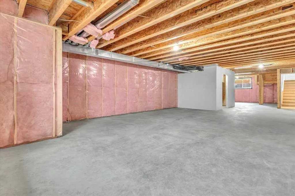 1016 Limit Avenue