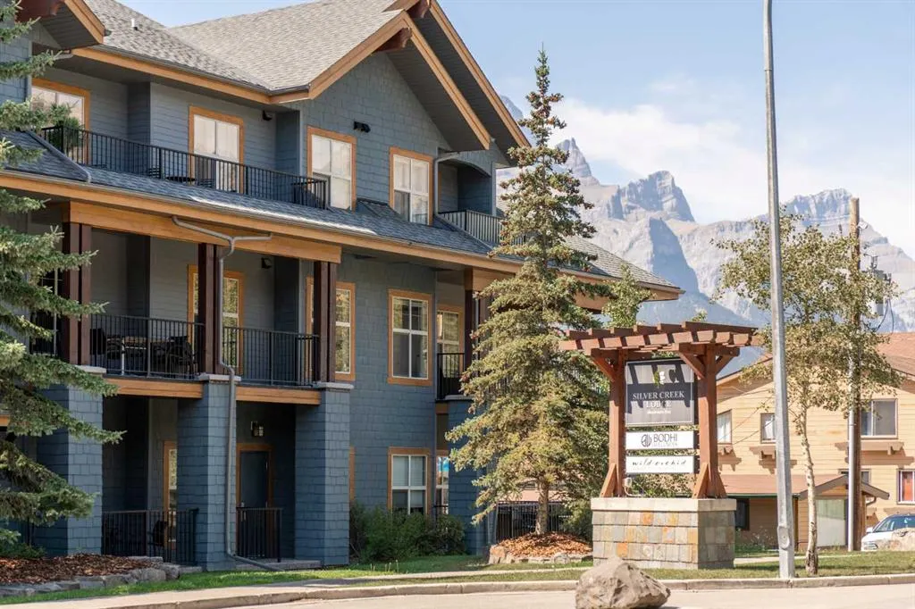 1818 Mountain Avenue, #107B