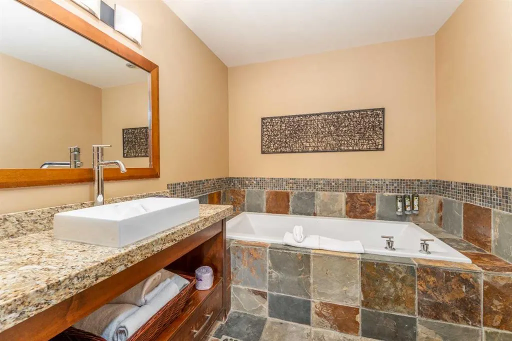 1818 Mountain Avenue, #107B