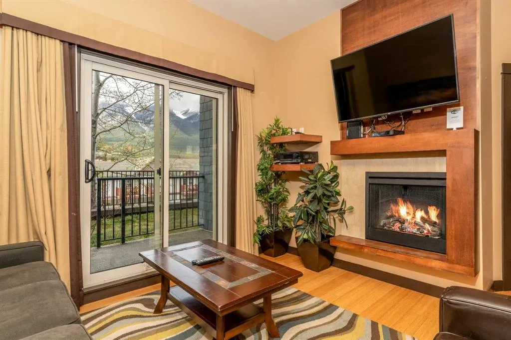 1818 Mountain Avenue, #107B