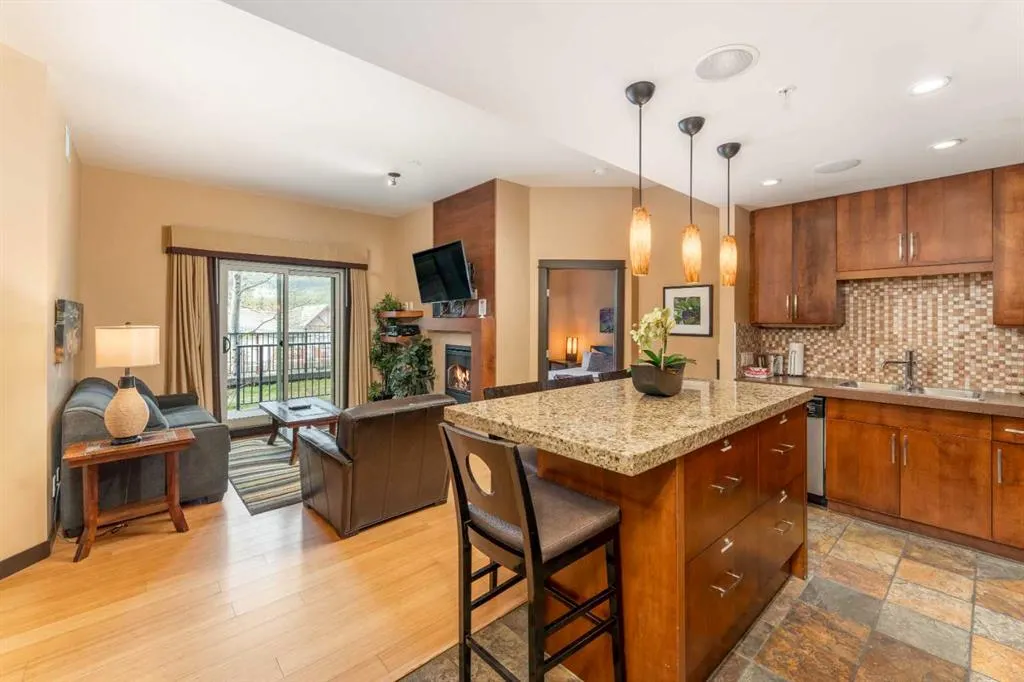 1818 Mountain Avenue, #107B