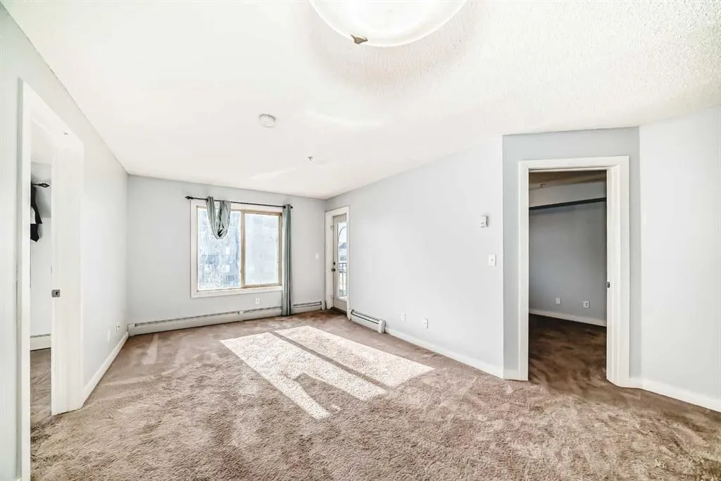 5 Saddlestone Way NE, #205