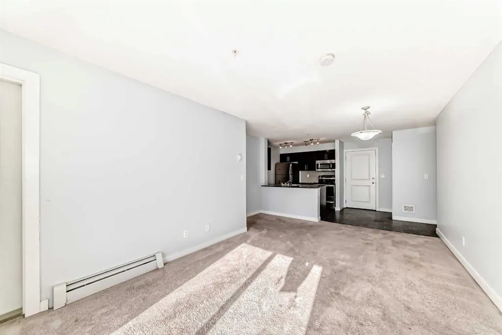 5 Saddlestone Way NE, #205