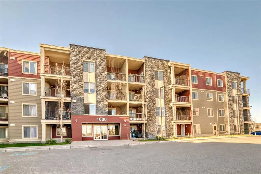 5 Saddlestone Way NE, #205