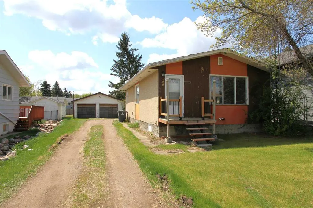 109 5 Avenue W