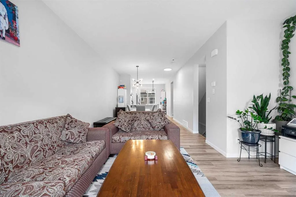 324 Copperstone Manor SE
