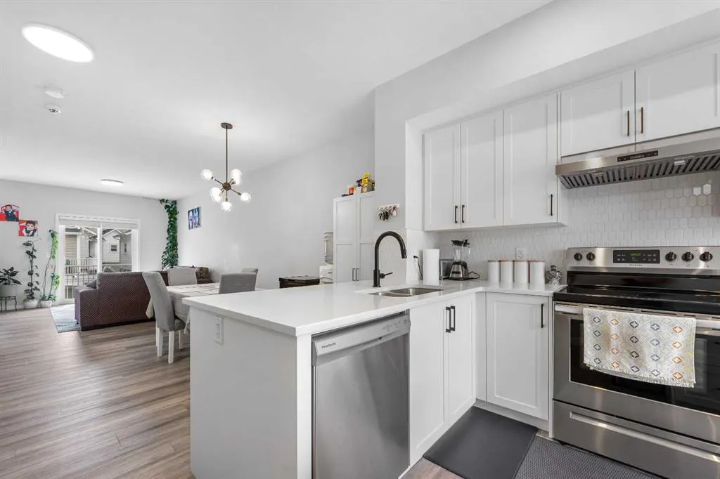 324 Copperstone Manor SE