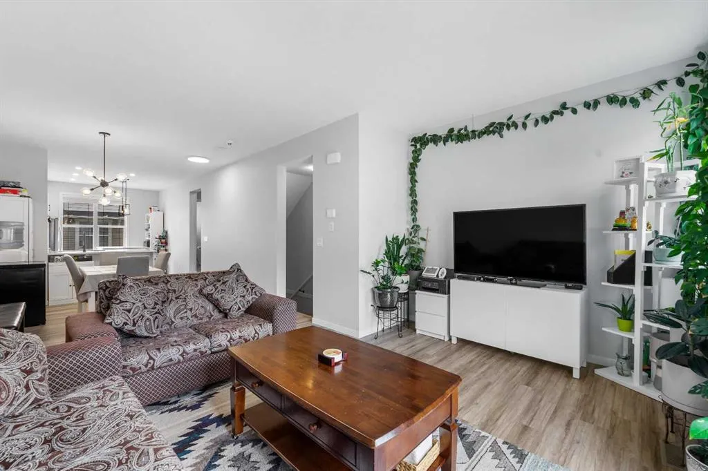 324 Copperstone Manor SE