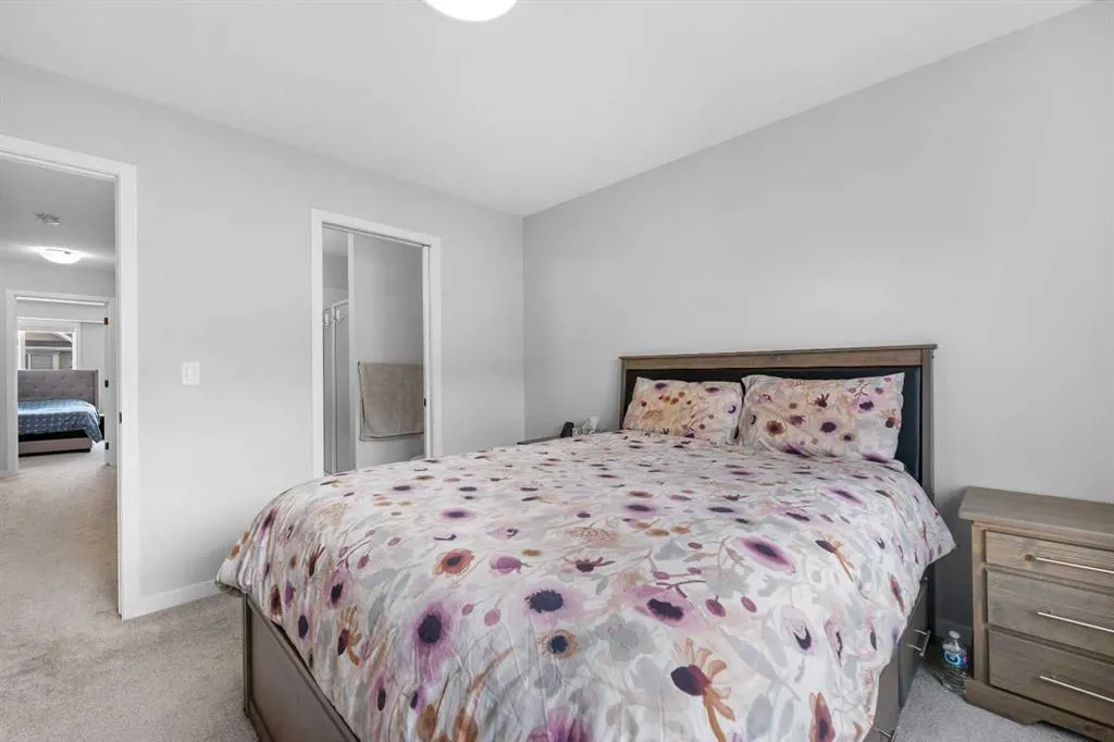 324 Copperstone Manor SE
