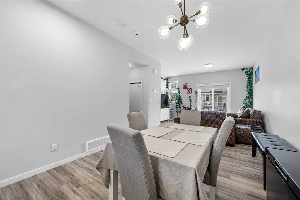 324 Copperstone Manor SE
