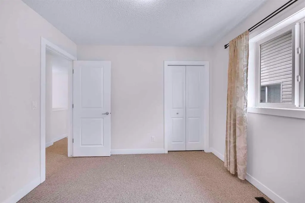 116 Skyview Shores Manor NE