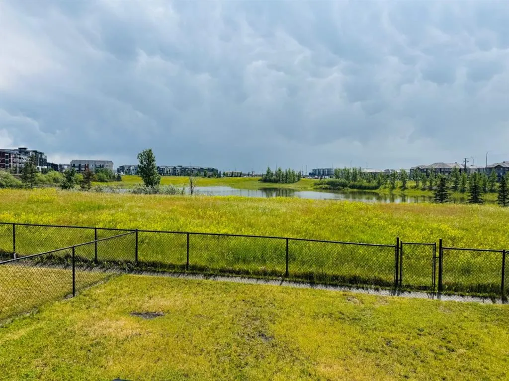 116 Skyview Shores Manor NE