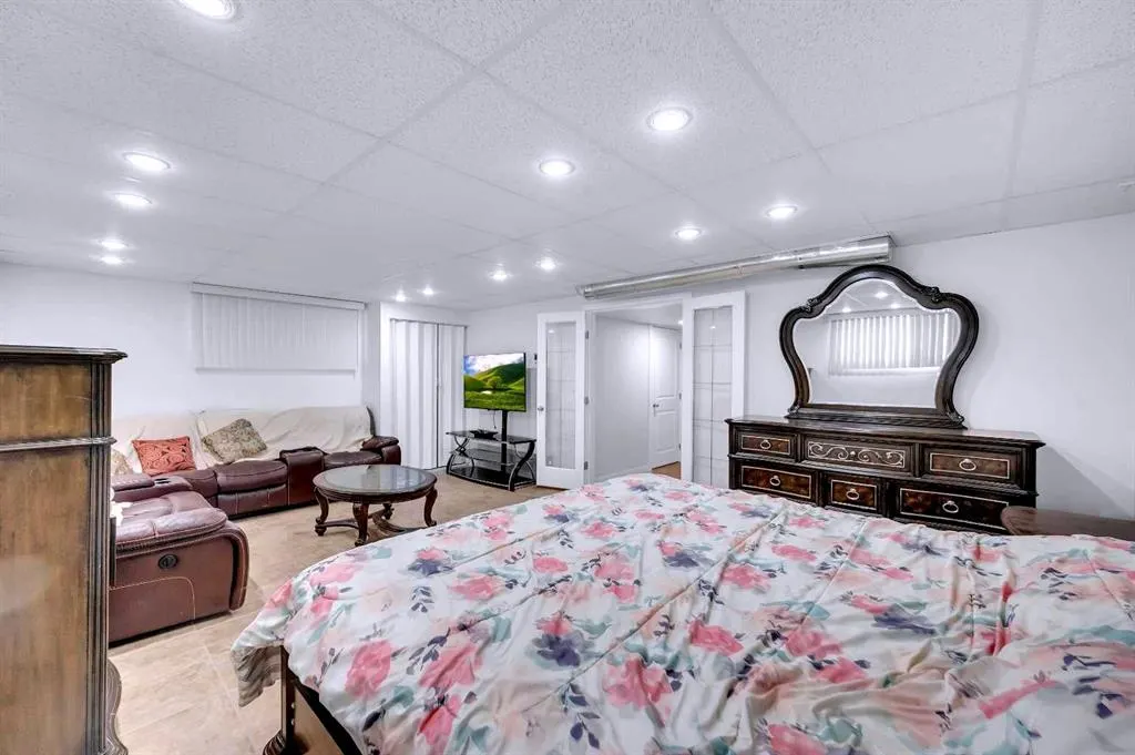 116 Skyview Shores Manor NE