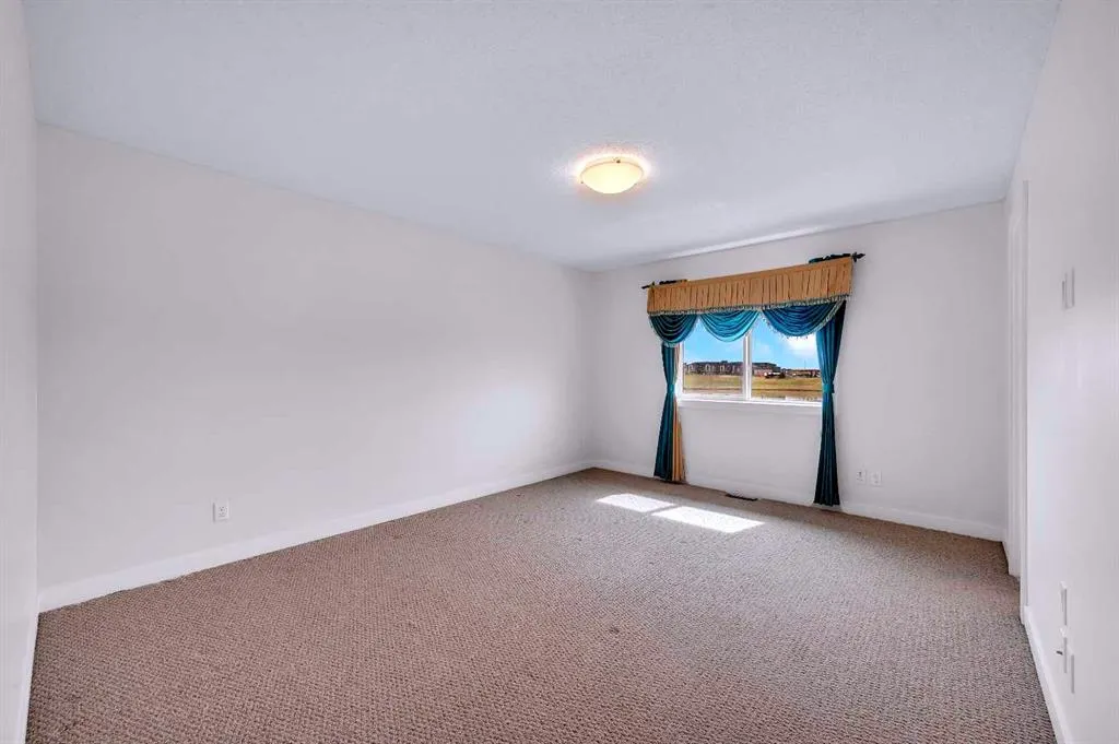 116 Skyview Shores Manor NE