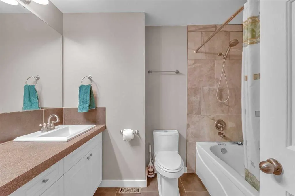 270046 Township Road 284