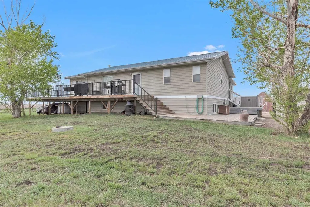 270046 Township Road 284