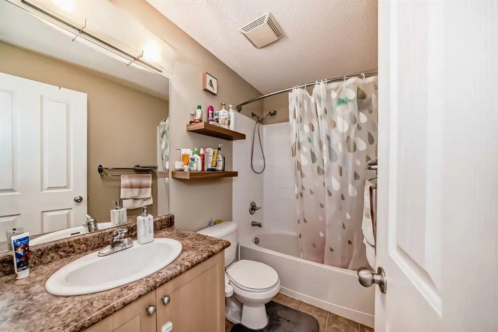 333 Taravista Drive NE, #1215