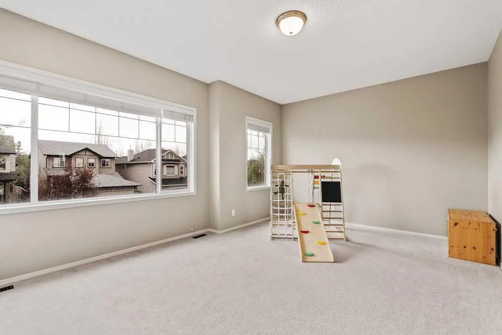 59 Cranfield Manor SE