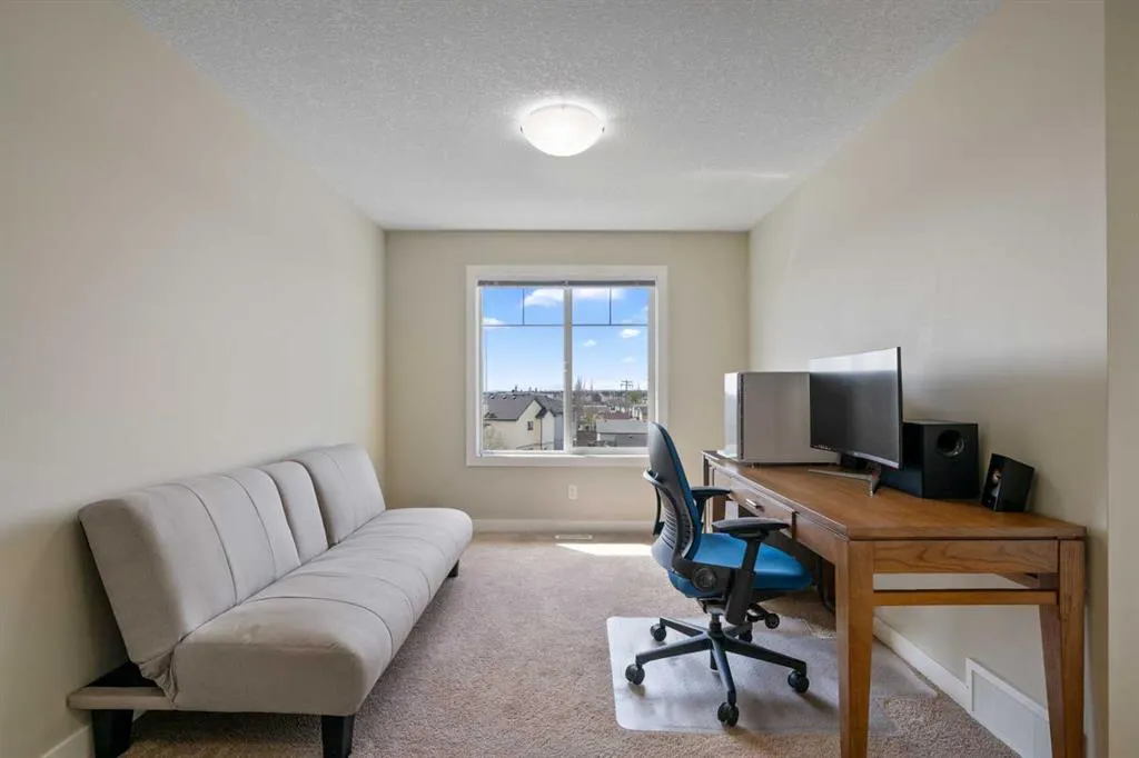 333 Taralake Way NE, #3101