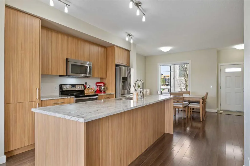 333 Taralake Way NE, #3101