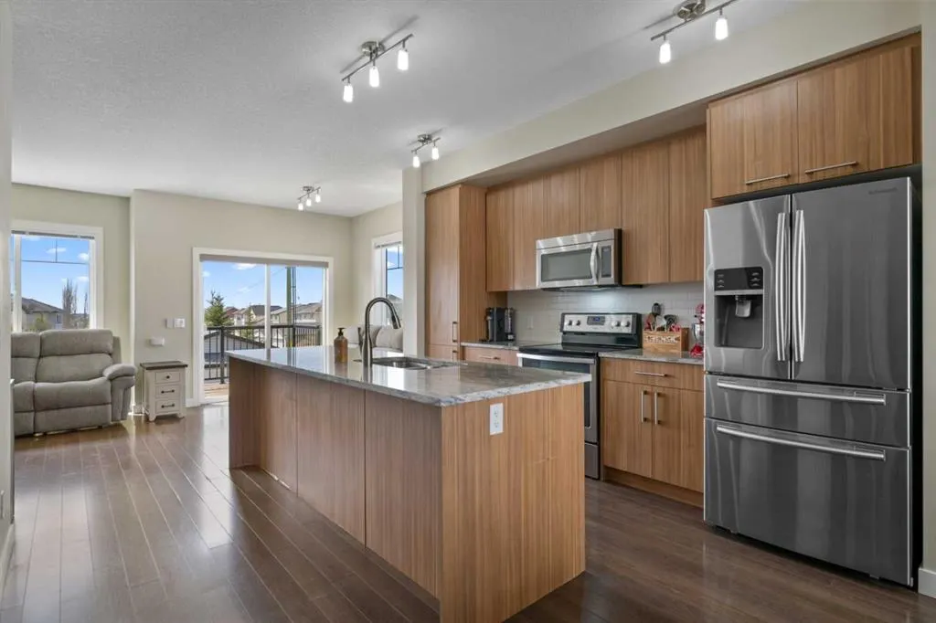 333 Taralake Way NE, #3101