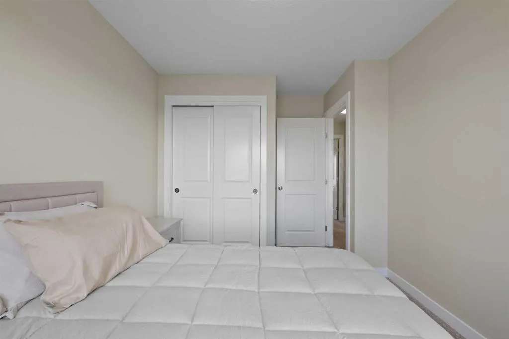333 Taralake Way NE, #3101