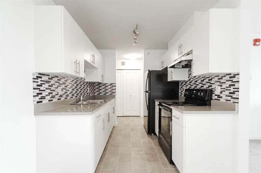 201 Abasand Drive, #1328