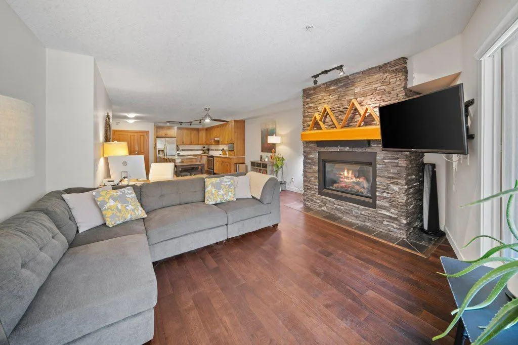 106 Stewart Creek Landing, #111