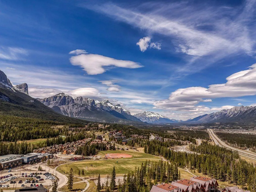 106 Stewart Creek Landing, #111
