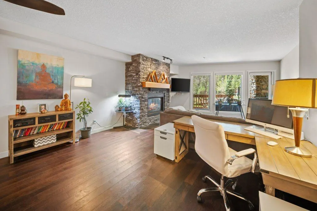 106 Stewart Creek Landing, #111