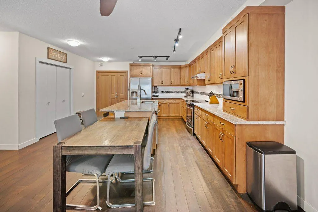 106 Stewart Creek Landing, #111