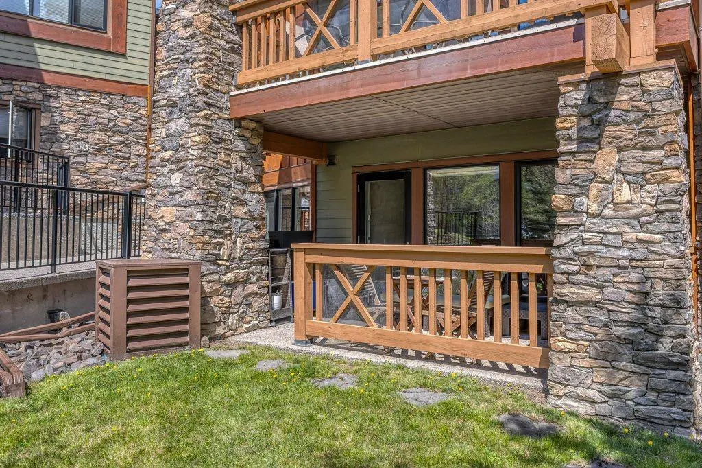 106 Stewart Creek Landing, #111