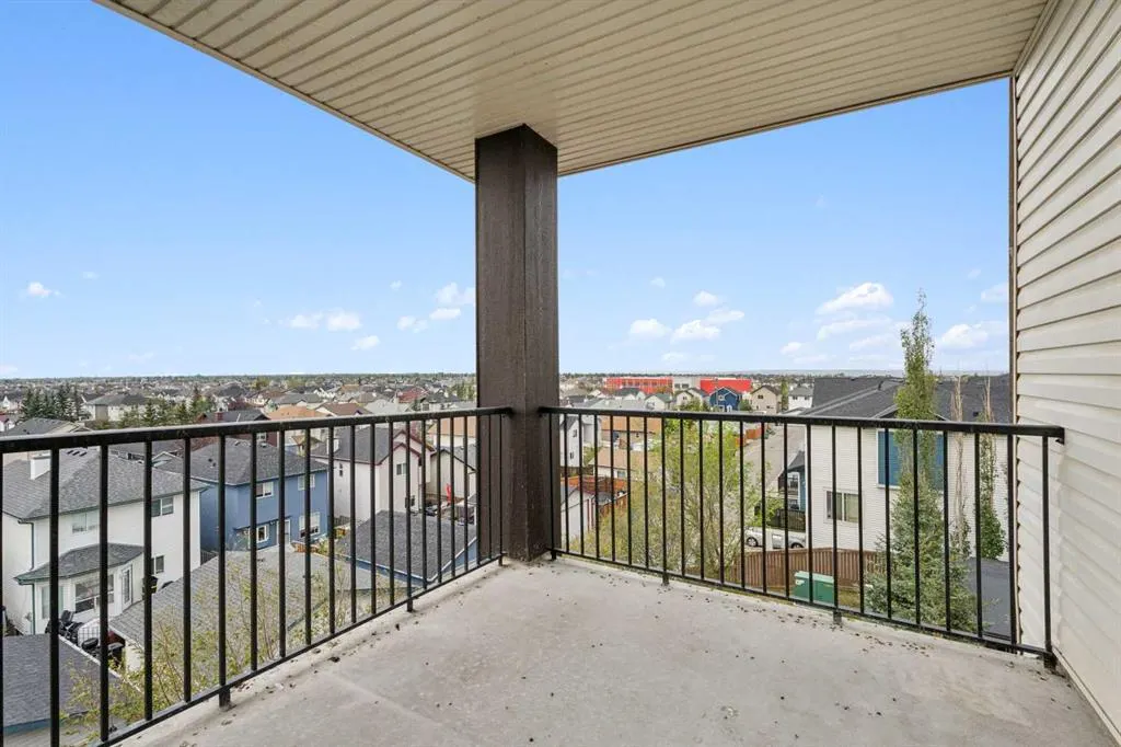 355 Taralake Way NE, #427