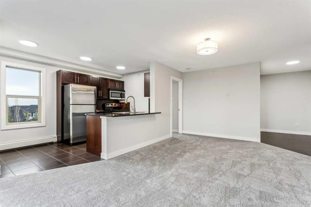 355 Taralake Way NE, #427