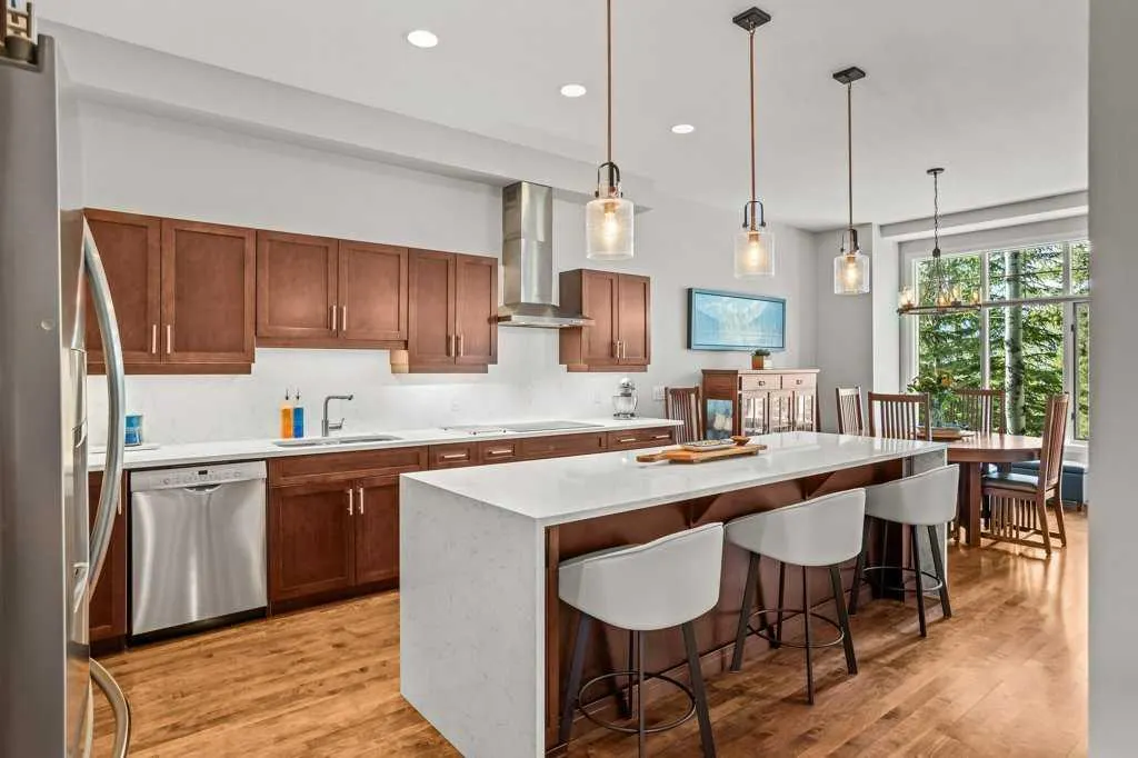 141 Stonecreek Road, #4