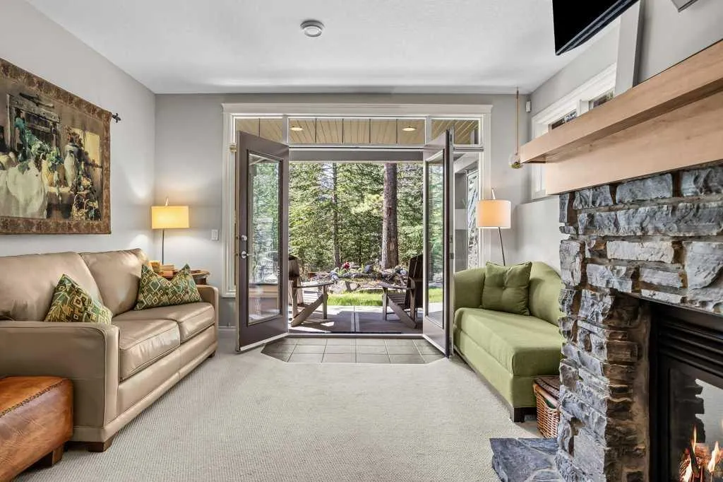 141 Stonecreek Road, #4