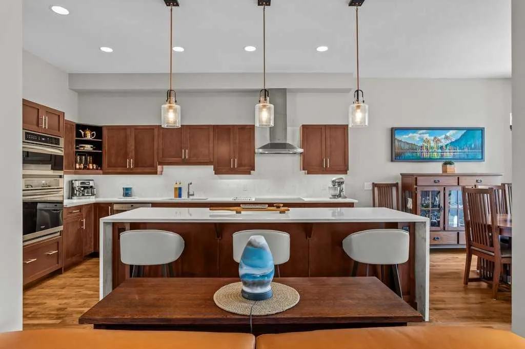 141 Stonecreek Road, #4