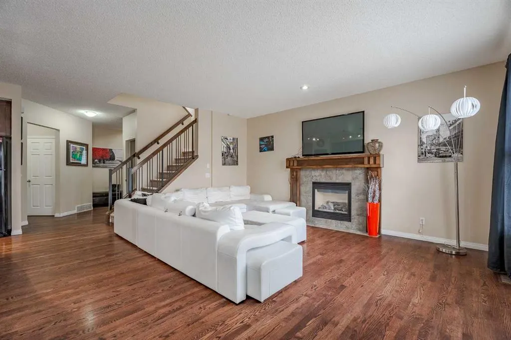 93 Copperleaf Way SE