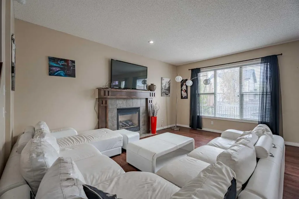 93 Copperleaf Way SE
