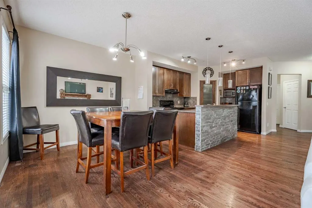 93 Copperleaf Way SE