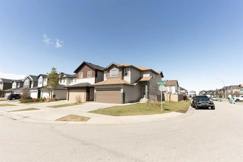229 Saddlecrest Boulevard NE