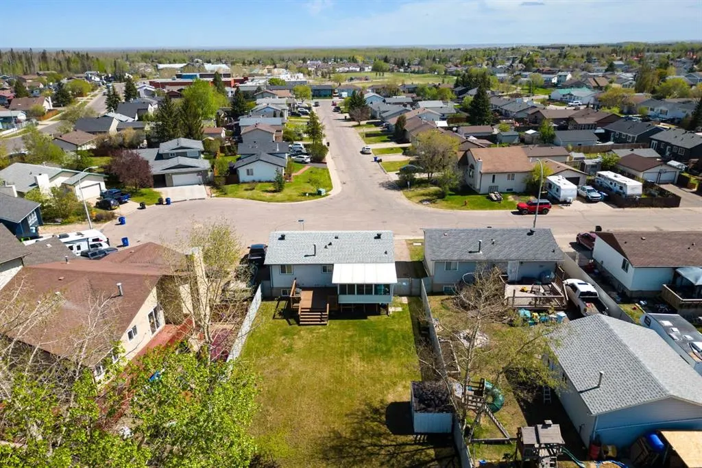 173 Oaks Crescent
