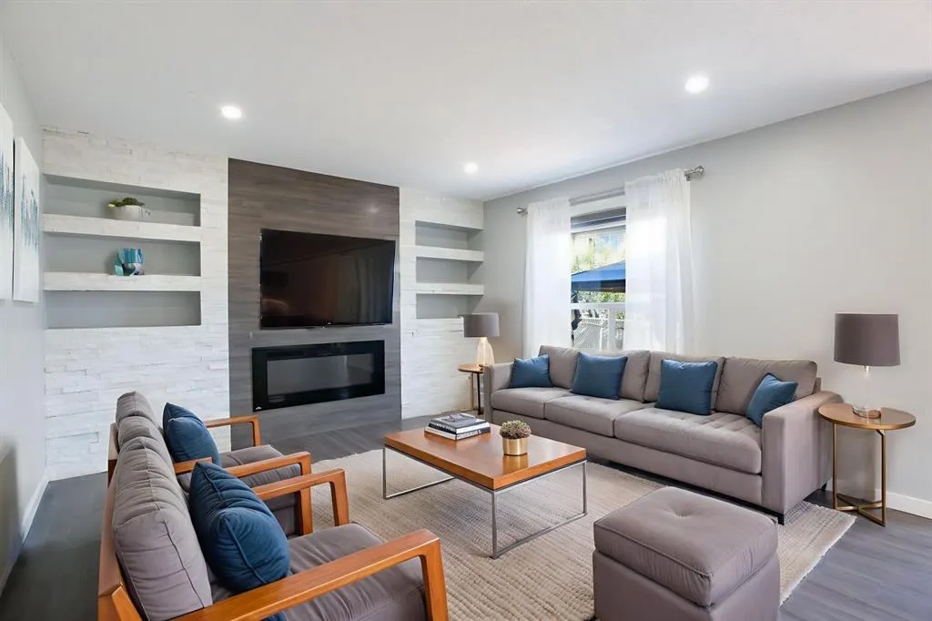 128 West Creek Drive