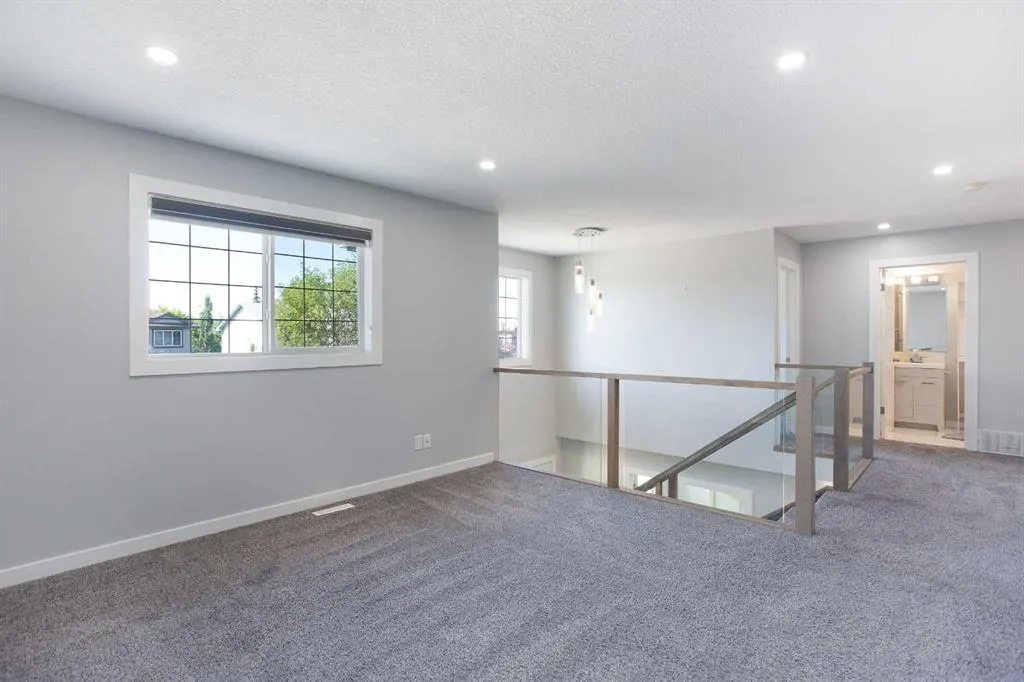 128 West Creek Drive