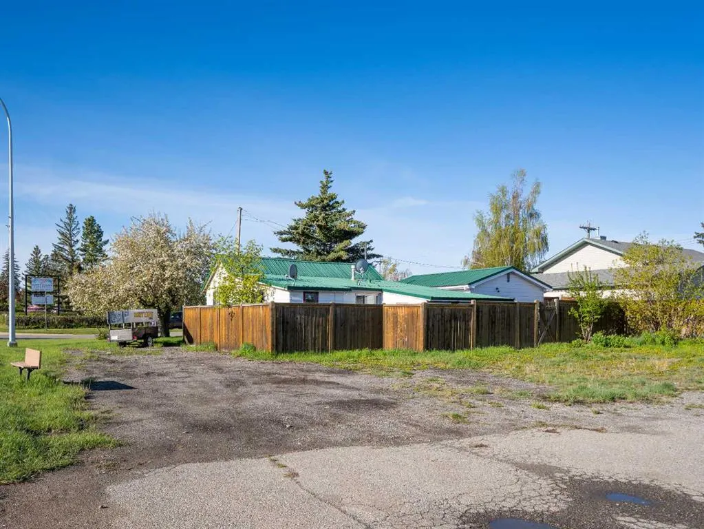 309 GOVERNMENT Road S