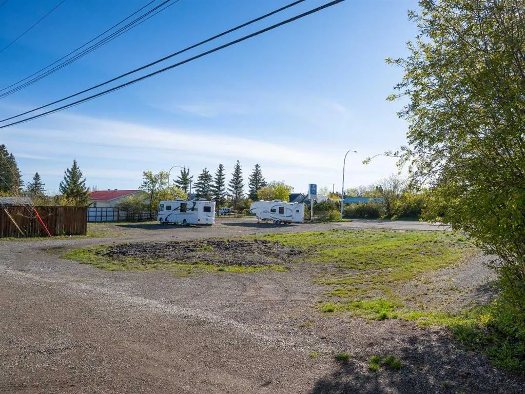 309 GOVERNMENT Road S