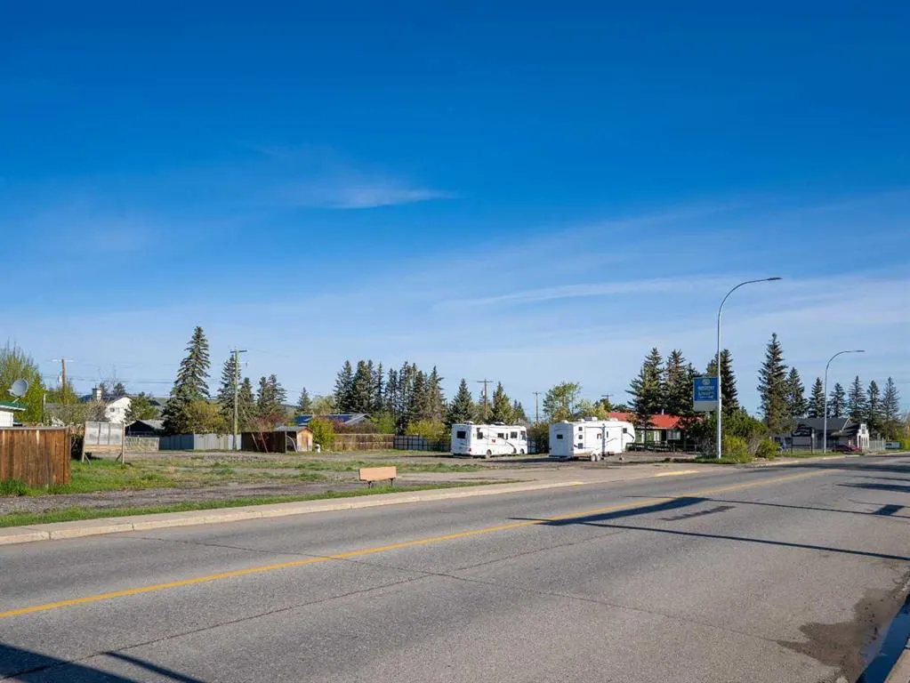 309 GOVERNMENT Road S