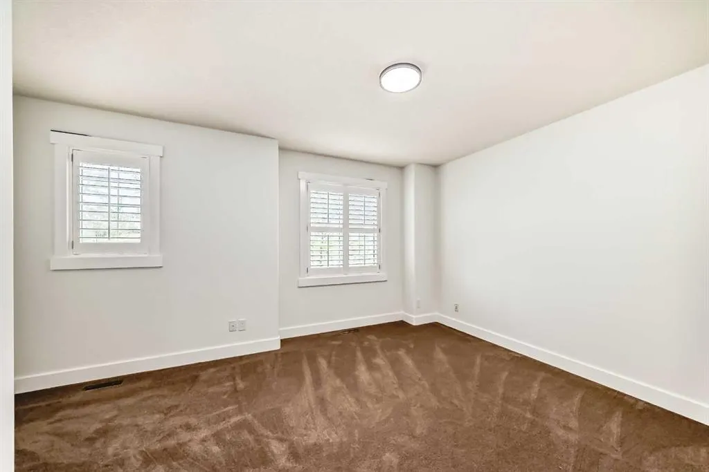 199 McKenzie Towne Drive SE