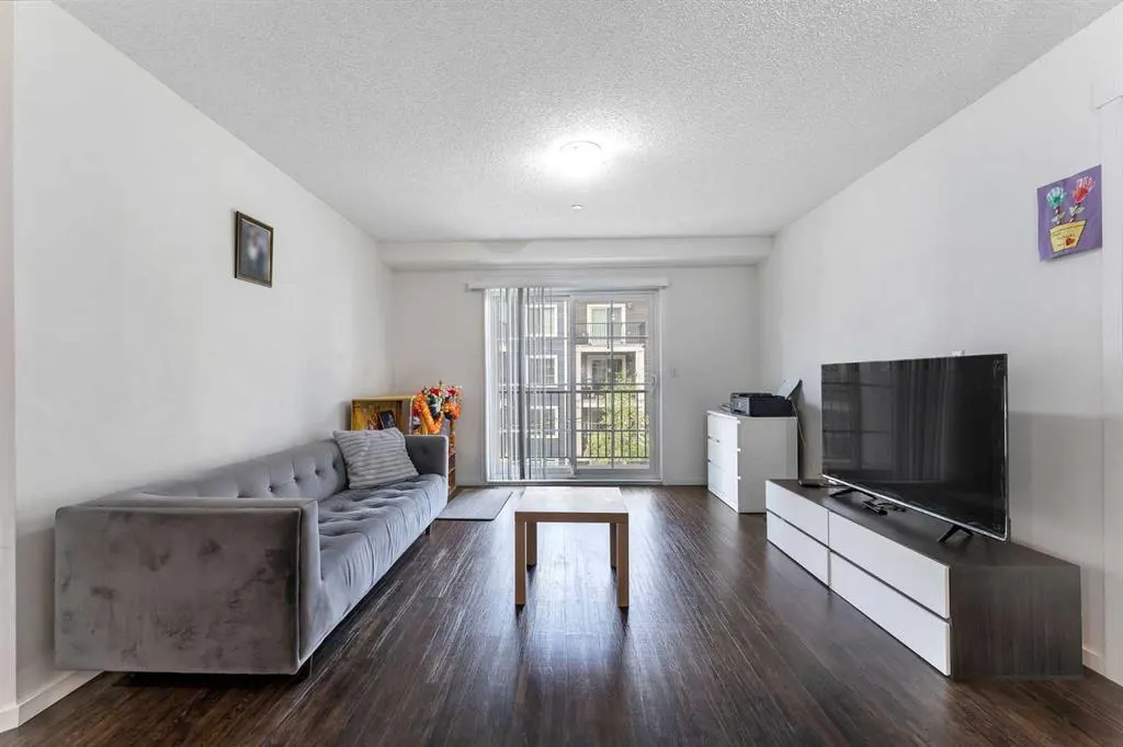755 Copperpond Boulevard SE, #3305