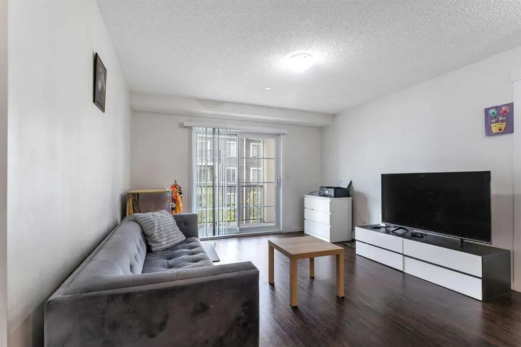 755 Copperpond Boulevard SE, #3305